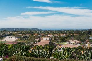 Single Family Residence, 7915 Corte Penca, Carlsbad, CA 92009 - 46