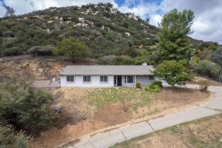 Single Family Residence, 26272 Lake Wohlford rd, Valley Center, CA 92082 - 7