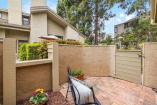 Condominium, 3330 Caminito Eastbluff, La Jolla, CA 92037 - 8