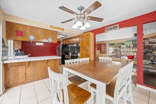 Single Family Residence, 712 Convertible ln, Fallbrook, CA 92028 - 4