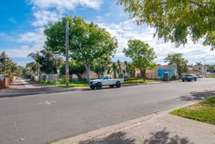 , 3304 Roosevelt #R, Carlsbad, CA 92008 - 6