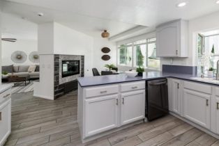 Single Family Residence, 42059 Avenida Vista Ladera, Temecula, CA 92591 - 8