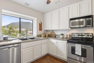 Condominium, 1723 Pala Lake drive, Fallbrook, CA 92028 - 8