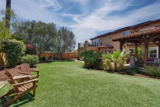 Single Family Residence, 835 Stratford Knoll, Encinitas, CA 92024 - 4