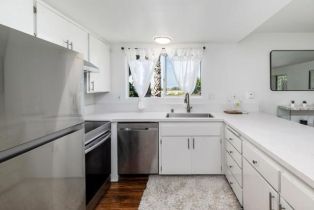 Condominium, 155 Rosebay dr, Encinitas, CA 92024 - 8