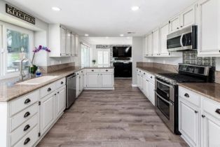 Single Family Residence, 31061 Via Gilberto, Temecula, CA 92592 - 5