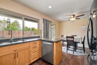 Single Family Residence, 1036 La Solana dr, Fallbrook, CA 92028 - 8