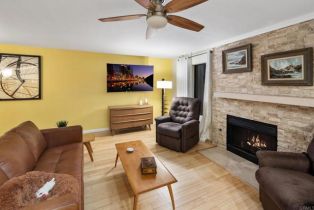 Condominium, 4016 Aguila st, Carlsbad, CA 92008 - 2