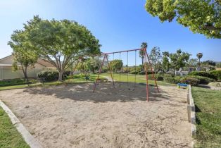 Single Family Residence, 4972 Lake Shore Court, Fallbrook, CA 92028 - 39
