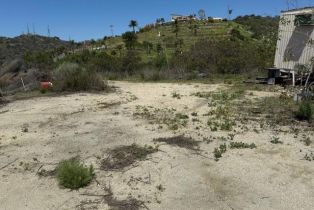 , 121 Avo dr, Fallbrook, CA 92028 - 4