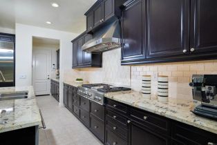 Single Family Residence, 6981 Corte Langosta, Carlsbad, CA 92009 - 12