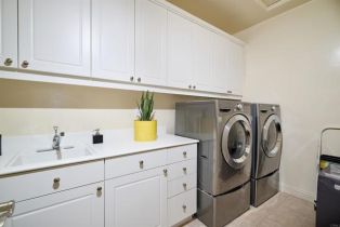 Single Family Residence, 6981 Corte Langosta, Carlsbad, CA 92009 - 37