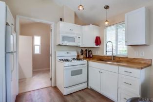 , 3909 Reche rd, Fallbrook, CA 92028 - 9