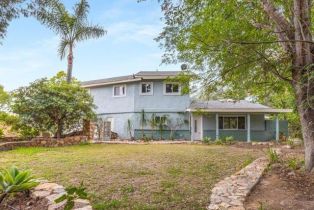 Single Family Residence, 10071 Gomez Creek rd, Fallbrook, CA 92028 - 5