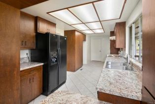 Single Family Residence, 27229 Oakmont, Valley Center, CA 92082 - 12