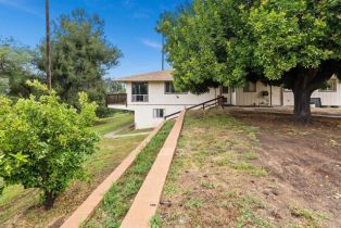 Single Family Residence, 27229 Oakmont, Valley Center, CA 92082 - 36