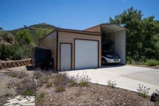 Single Family Residence, 2021 Willow Glen Road, Fallbrook, CA 92028 - 41