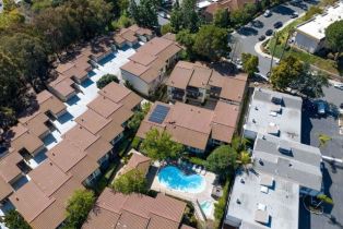 Condominium, 2404 Altisma way, Carlsbad, CA 92009 - 36