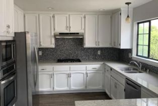 Single Family Residence, 4556 Cove drive, Carlsbad, CA 92008 - 10