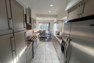 Townhouse, 7061 Estrella De Mar, Carlsbad, CA 92009 - 2