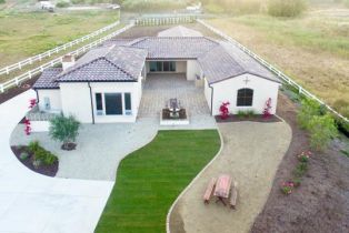 Single Family Residence, 239 Futurity lane, Fallbrook, CA 92028 - 4