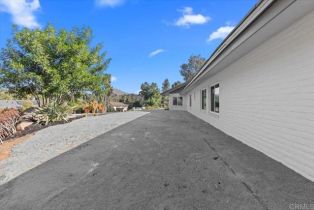 Single Family Residence, 16220 Del Norte, Poway, CA 92064 - 6
