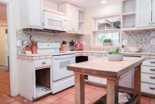 Single Family Residence, 13965 Woods Valley Road, Valley Center, CA 92082 - 4