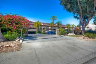 Condominium, 2564 Navarra dr, Carlsbad, CA 92009 - 2
