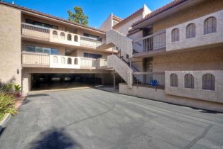 Condominium, 2564 Navarra DR, Carlsbad, CA  Carlsbad, CA 92009