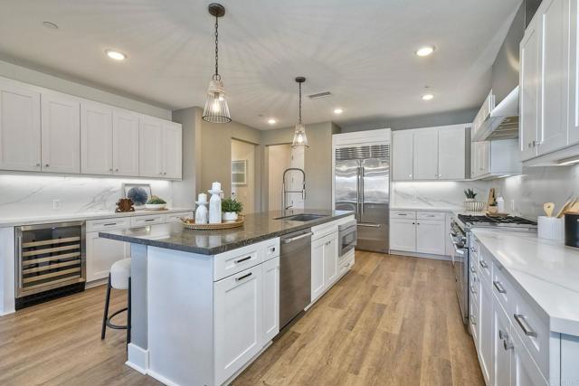 Condominium, 800 Grand ave, Carlsbad, CA 92008 - 1