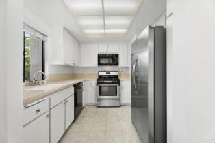 Condominium, 8933 Yolo cir, Huntington Beach, CA 92646 - 6