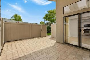 Condominium, 8933 Yolo cir, Huntington Beach, CA 92646 - 9