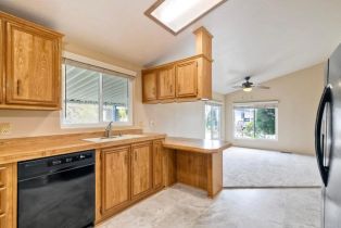 Single Family Residence, 6496 Friendly pl, Carlsbad, CA 92011 - 13