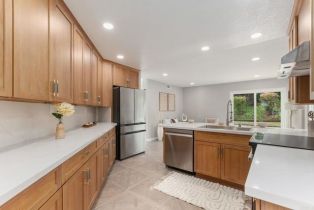 Single Family Residence, 6837 Via Verano, Carlsbad, CA 92009 - 17
