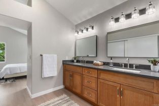 Single Family Residence, 6837 Via Verano, Carlsbad, CA 92009 - 28