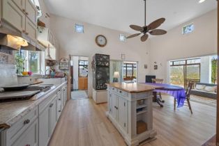 Single Family Residence, 2620 Mar Vinga, Fallbrook, CA 92028 - 11