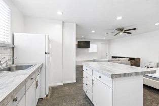 , 835 Dewitt ave, Encinitas, CA 92024 - 5