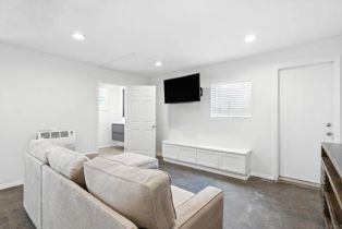 , 835 Dewitt ave, Encinitas, CA 92024 - 9