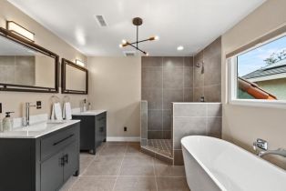 Single Family Residence, 1639 Linda Sue ln, Encinitas, CA 92024 - 37