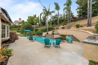 Single Family Residence, 18150 Via Ascenso, Rancho Santa Fe, CA 92067 - 35