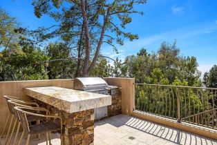 Single Family Residence, 7133 Obelisco Circle, Carlsbad, CA 92009 - 13