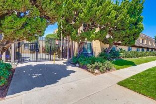 Condominium, 5535 Ackerfield ave, Long Beach, CA 90805 - 2