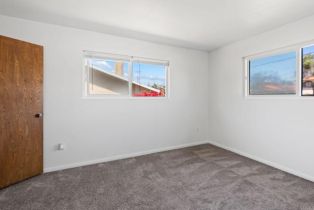 Single Family Residence, 1565 Chestnut ave, Carlsbad, CA 92008 - 12