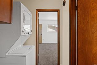 Single Family Residence, 1565 Chestnut ave, Carlsbad, CA 92008 - 9