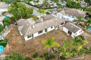 Single Family Residence, 731 Oak Glade dr, Fallbrook, CA 92028 - 5