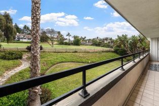 Condominium, 2537 Navarra DR, Carlsbad, CA  Carlsbad, CA 92009