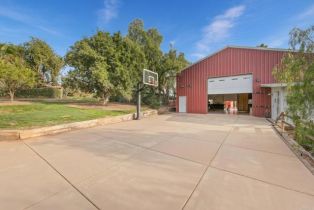 Single Family Residence, 30801 Valley Center Road, Valley Center, CA 92082 - 16