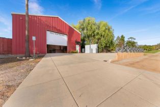 Single Family Residence, 30801 Valley Center Road, Valley Center, CA 92082 - 17