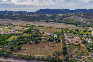 Single Family Residence, 30801 Valley Center Road, Valley Center, CA 92082 - 34