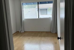 Townhouse, 3279 Caminito Ameca, La Jolla, CA 92037 - 2